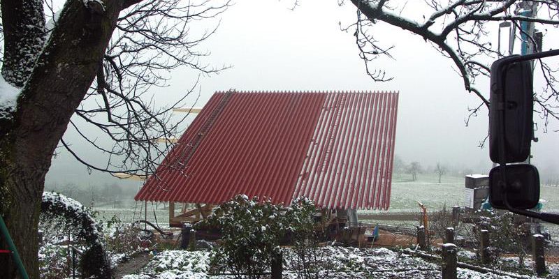 In diesem FAlleine Trapezfläche von 250qm oder Platz für 27,09 kWp.