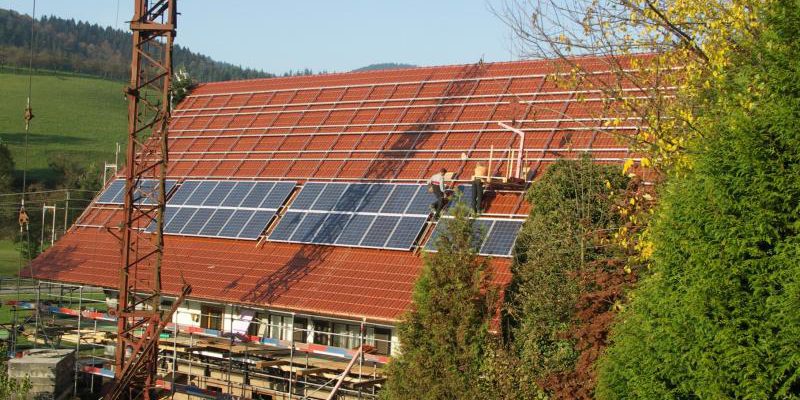 Auf dem Kornbauernhof in Oberharmersbach wurde eine 33,5 kwp Photovoltaikanlage montiert.